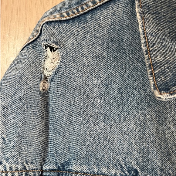 Old Navy Light Blue Distressed Denim Jacket - Picture 8 of 12